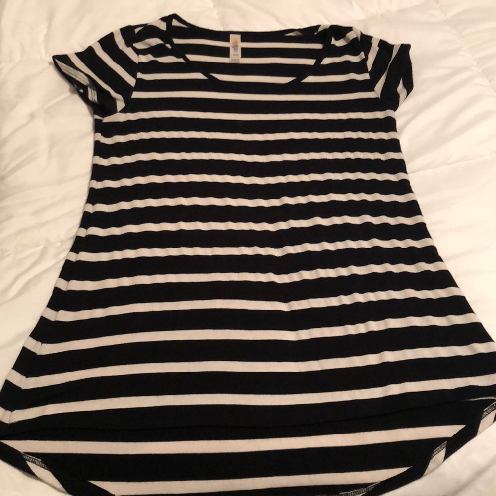XXS lularoe Classic T